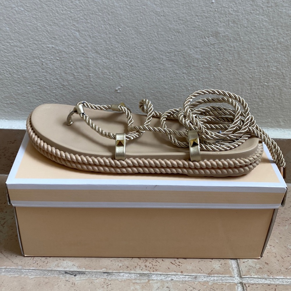 Band new sandles